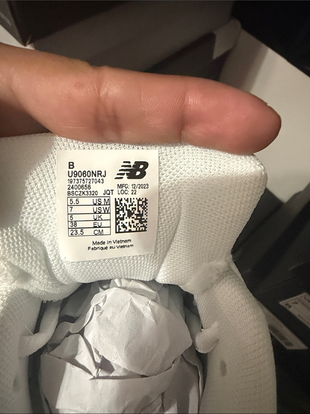 New Balance Women's White Chunky Mesh & Leather Sneaker - Picture 3 of 7